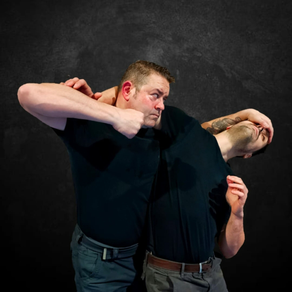 Inicio-combate-600×600 Instructores, Impact Sport Krav maga León